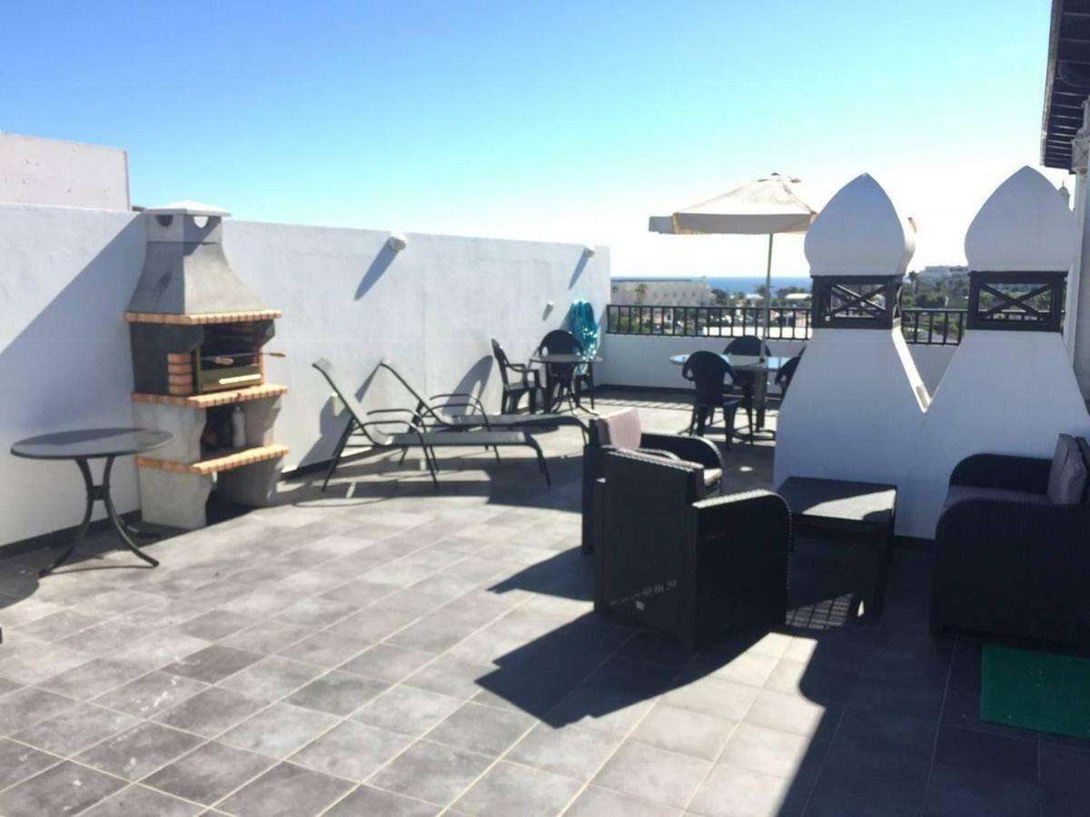 Daruma Apartments 3-Bedroom Penthouse With Sea Views Costa Teguise Eksteriør billede