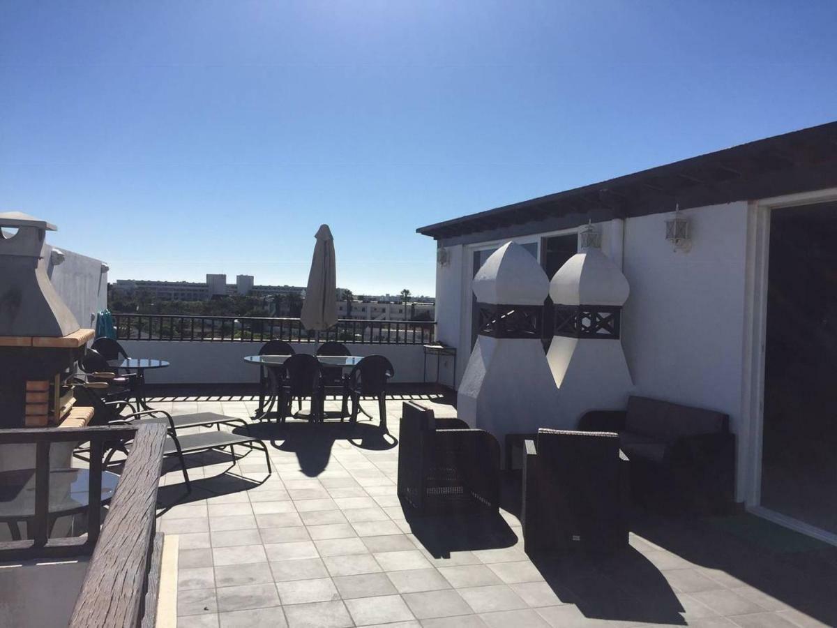 Daruma Apartments 3-Bedroom Penthouse With Sea Views Costa Teguise Eksteriør billede